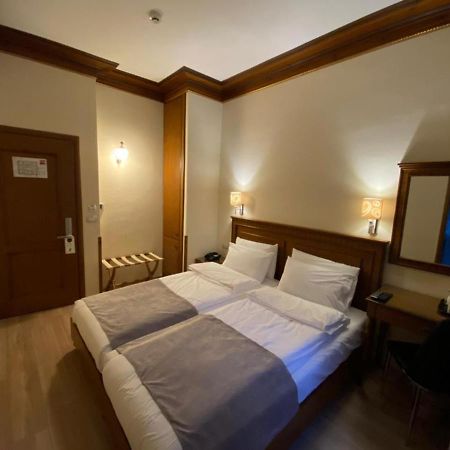 Hotel Argjiro Gjirokastër Dış mekan fotoğraf