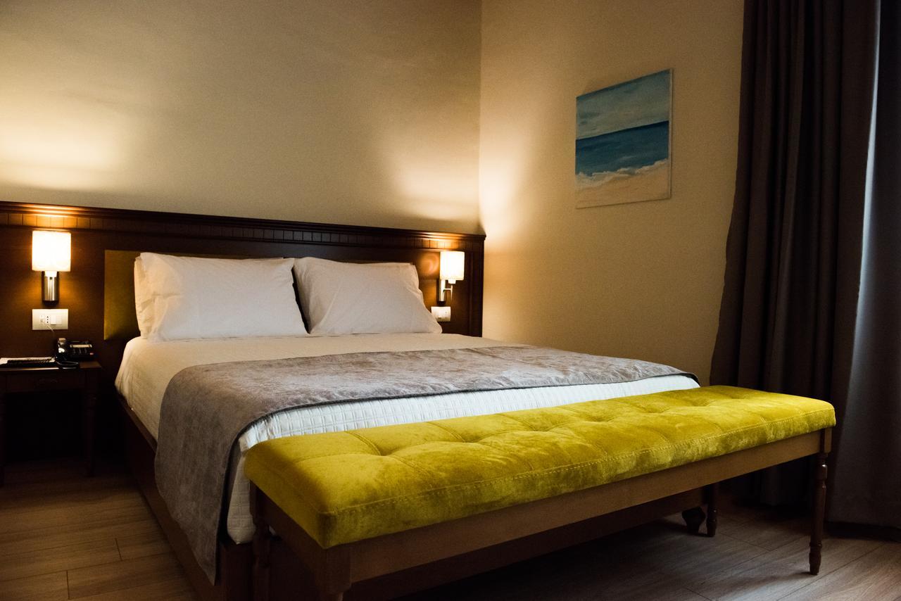 Hotel Argjiro Gjirokastër Dış mekan fotoğraf